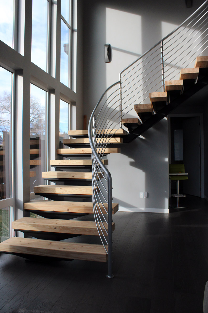 I3 Contemporary Staircase