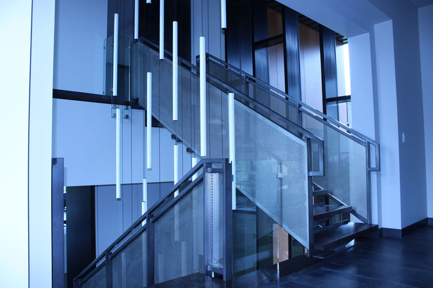 I1 Contemporary Staircase